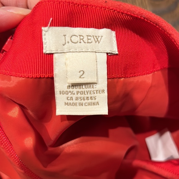 Red J.Crew mini skirt, back zip closure - Picture 3 of 4